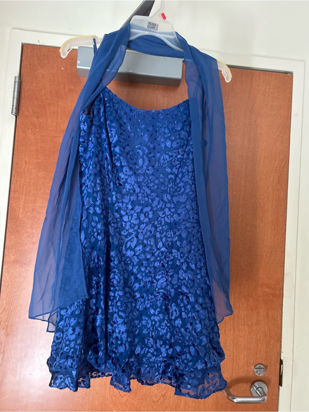 579 dress size 3 good condition